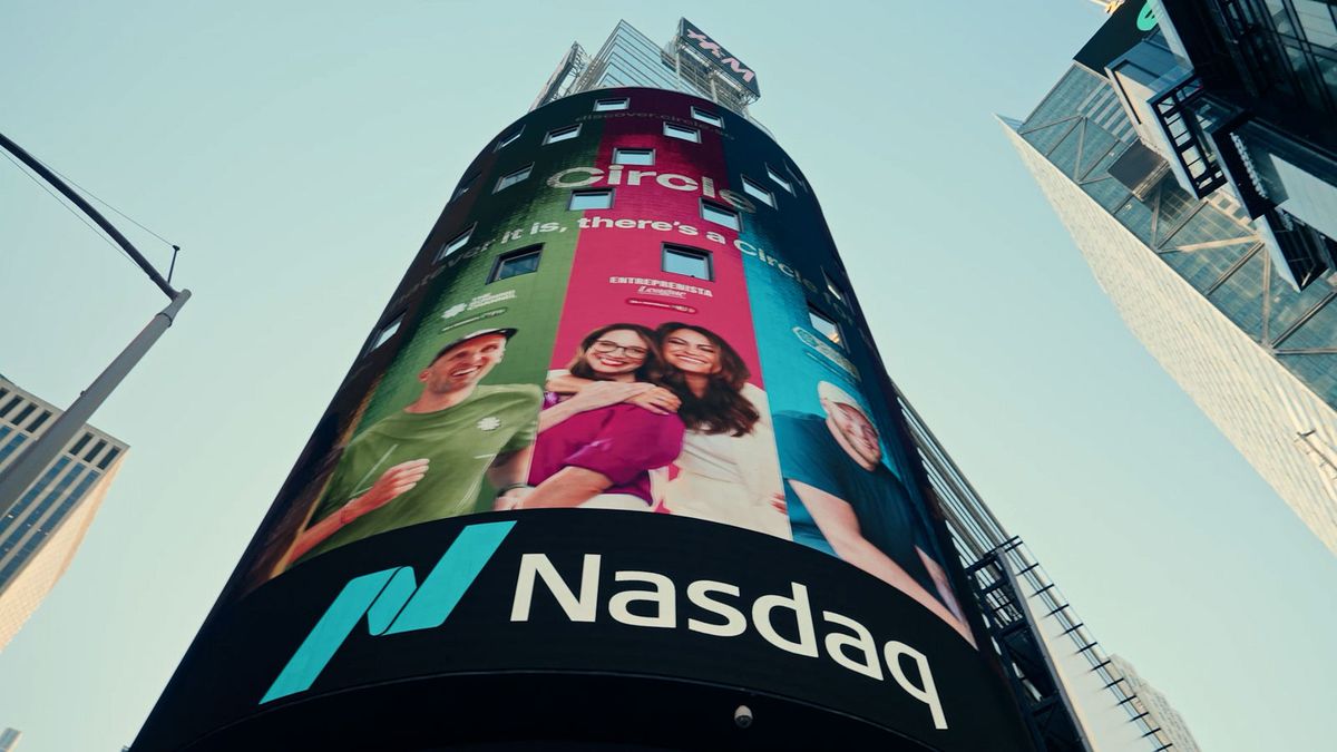 Circle campaign on the Nasdaq tower in Times Square